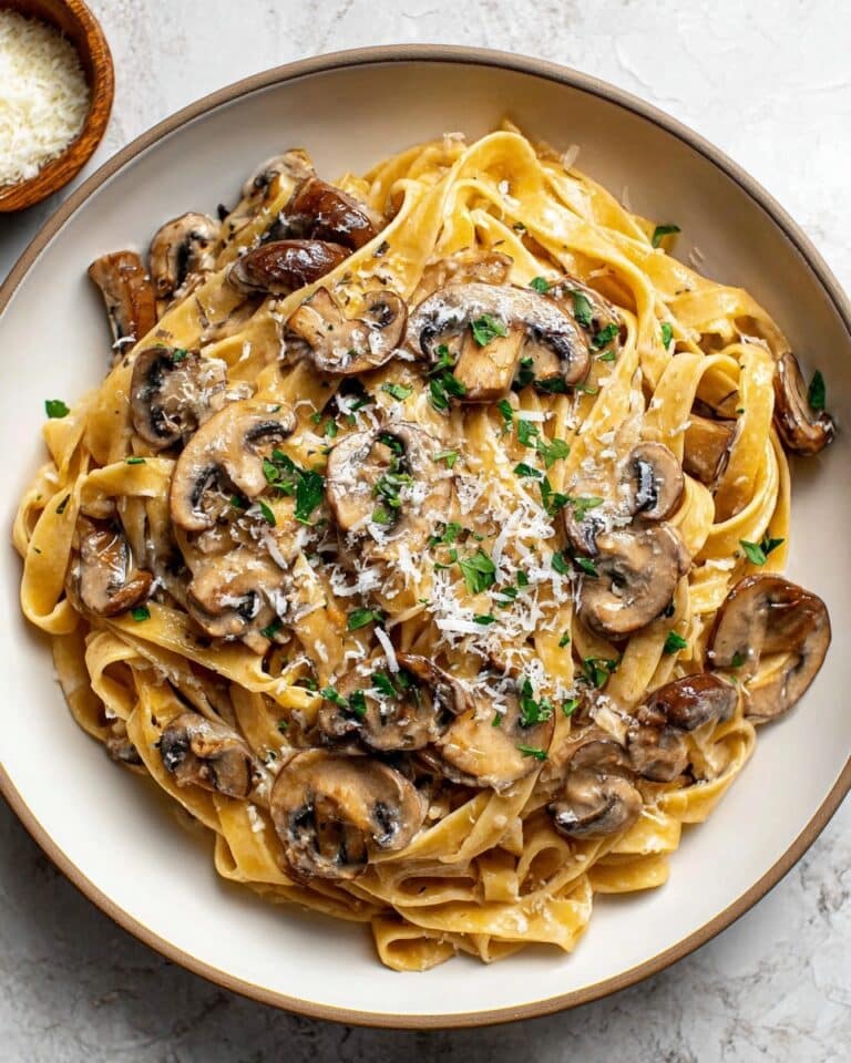 Caramelized Leek and Mushroom Gruyere Pasta Recipe