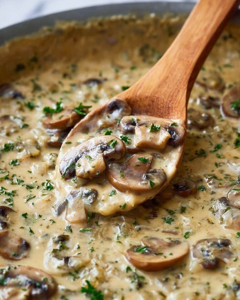 White Wine Mushroom Cream Sauce Recipe