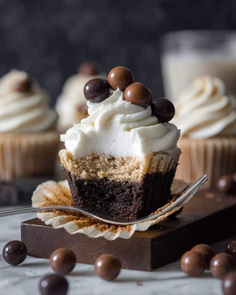 Mini Coffee Cheesecakes with Oreo Crust Recipe