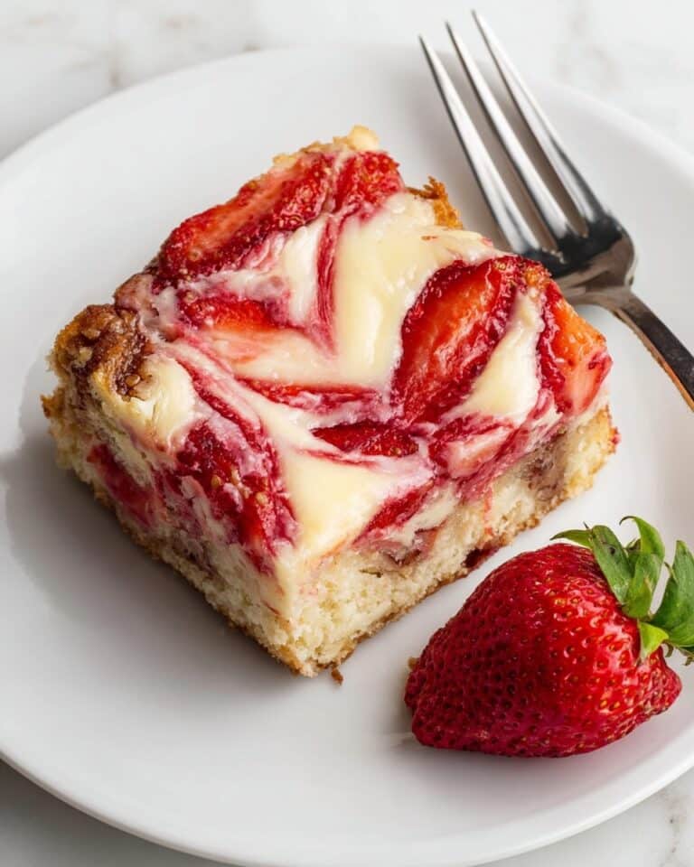 Strawberry Cheesecake Baked Oatmeal Recipe