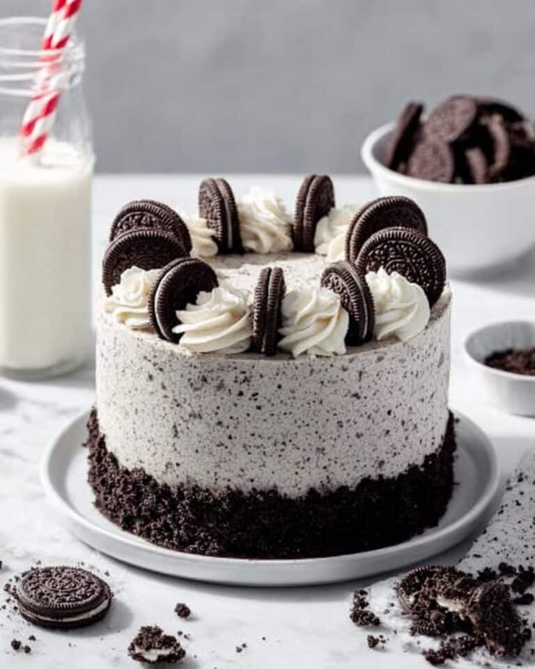 Oreo Cake with Creamy Oreo Buttercream Frosting Recipe